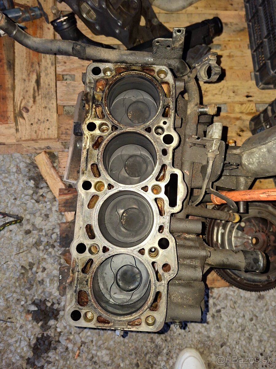 spodok motora 1,9  TDI ASV