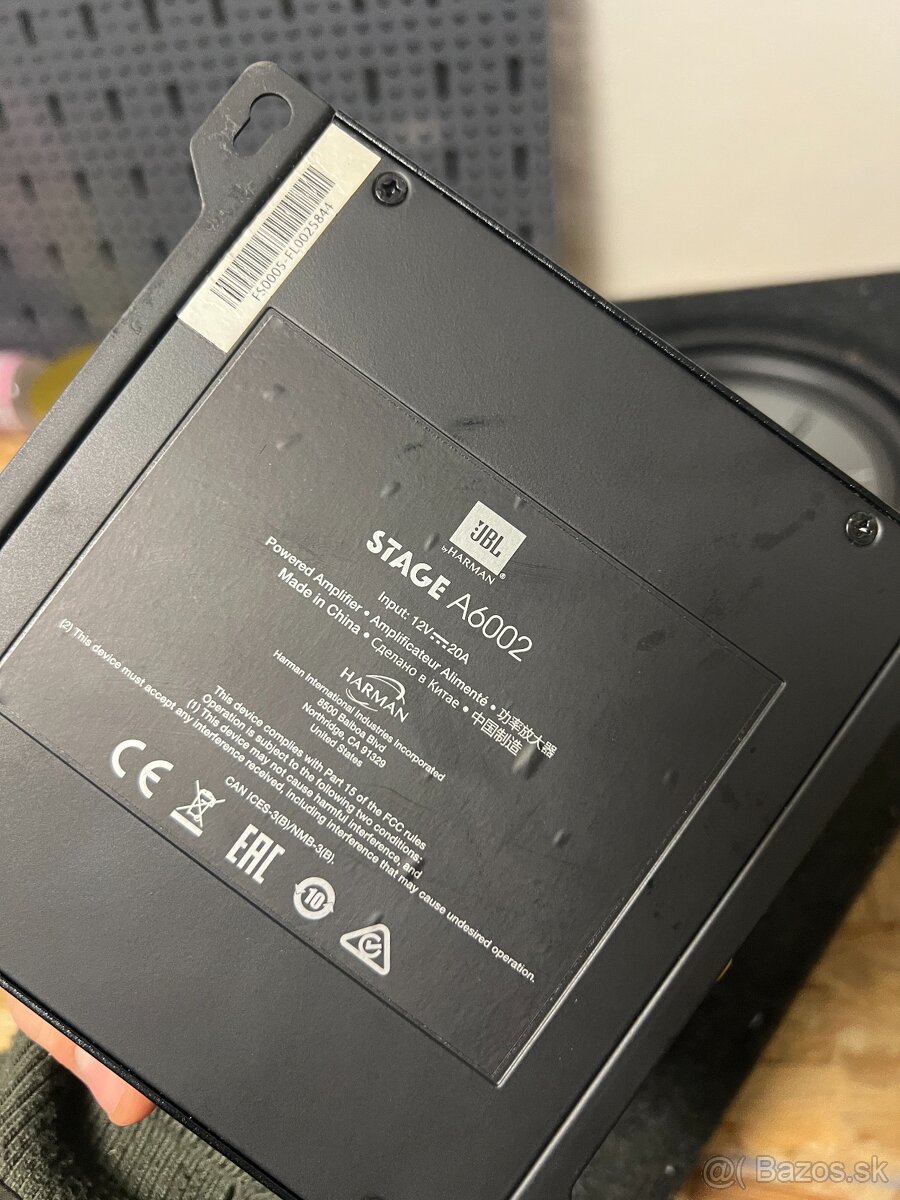 Zosilňovač JBL STAGE A6004