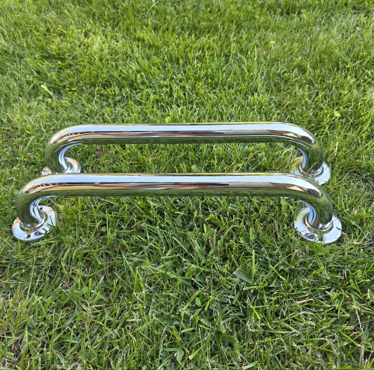 Chrómové madlá do kúpeľne 2ks