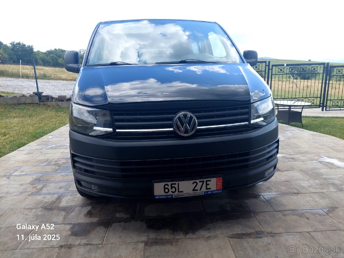 Predám mikrobus multivan VW T5