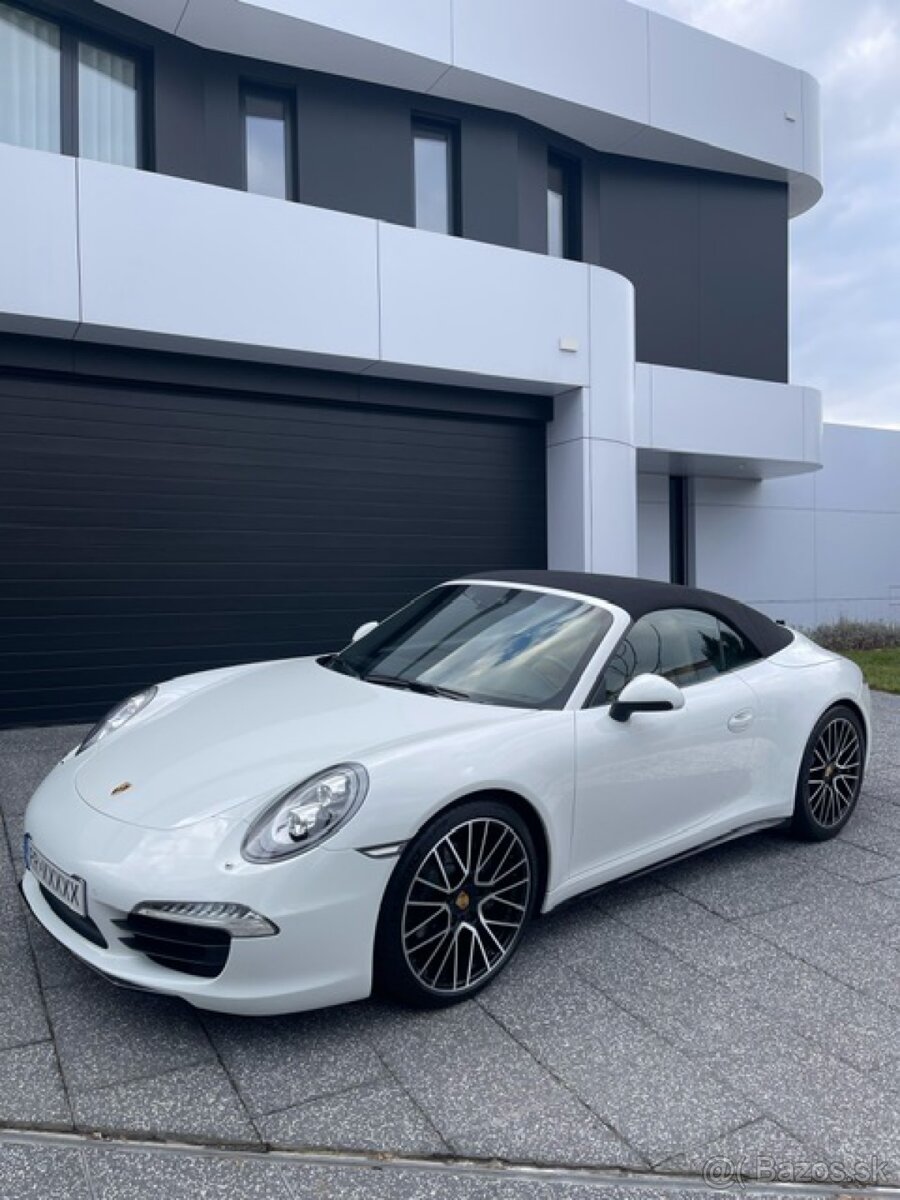 Porsche Carrera 4 992 Cabrio