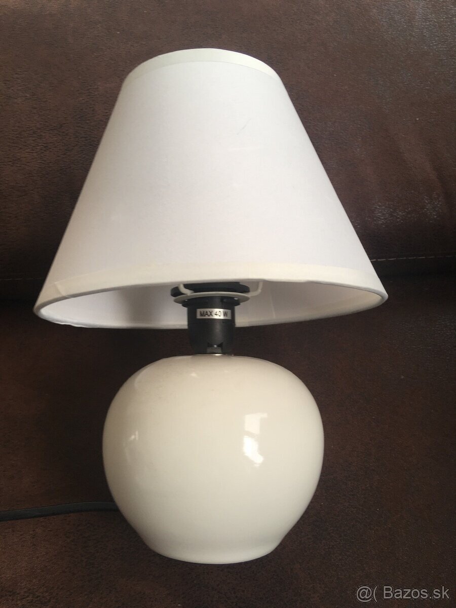PREDAM NOCNU LAMPU