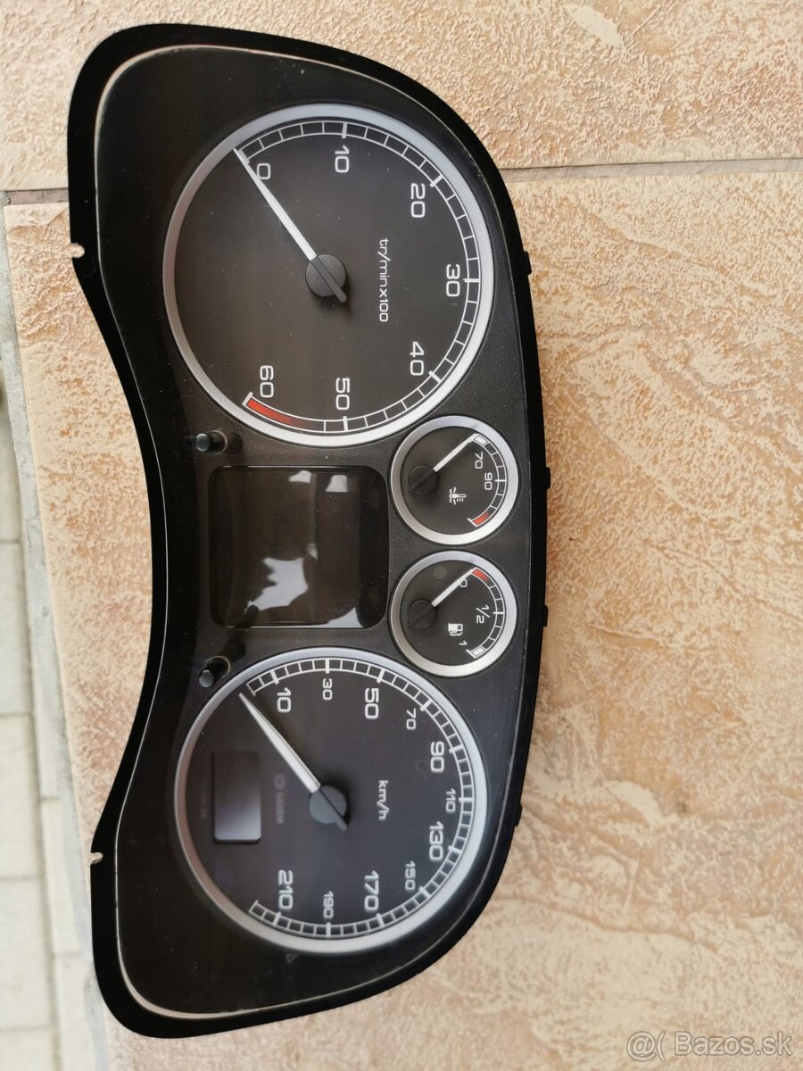 Peugeot 307 SW - Panel pristrojov