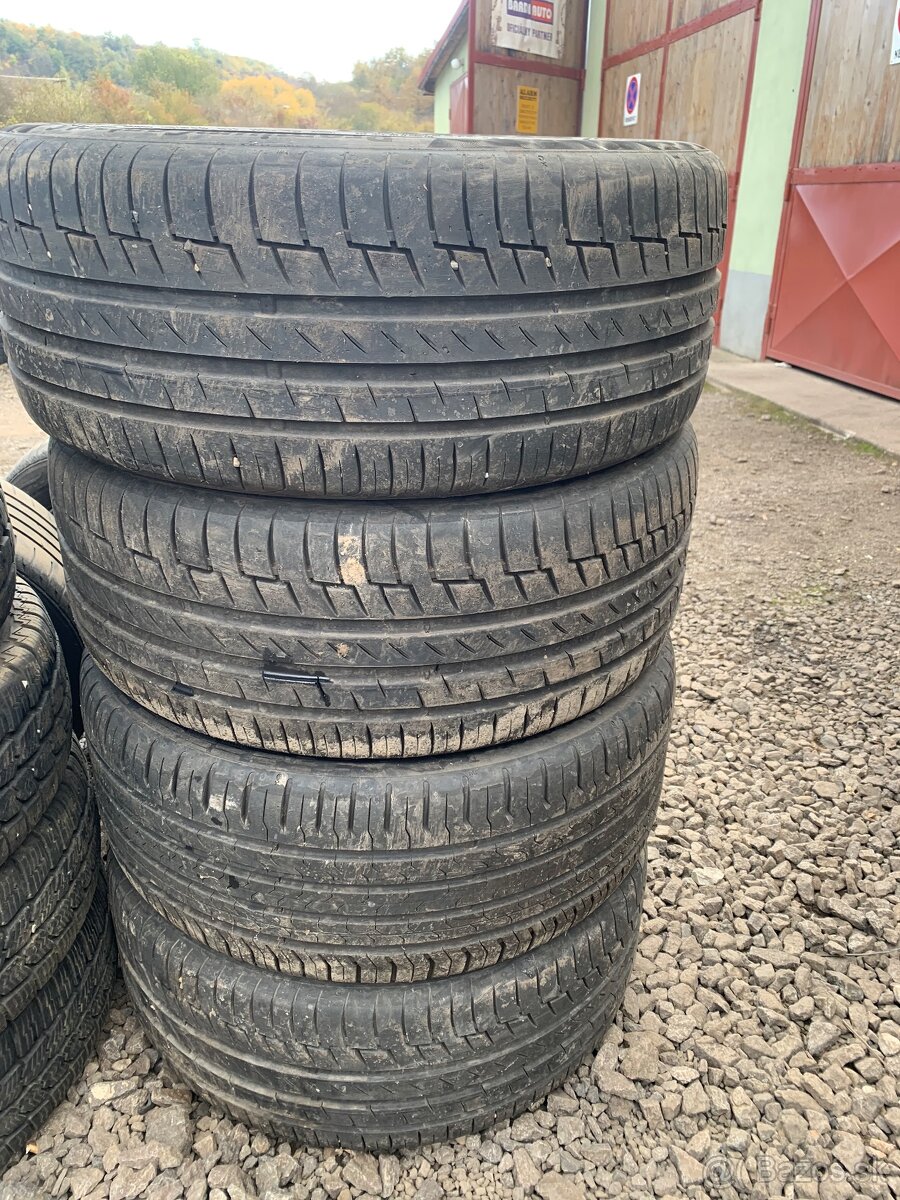 245/45 R18 continental