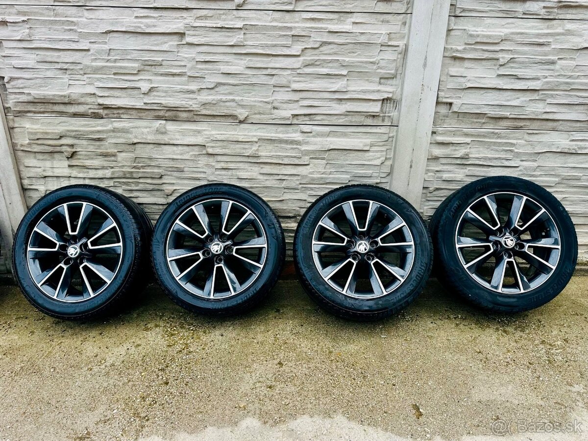 Komplet letnú sadu alu Škoda MATTERHORN 5x112 225/50 R17.