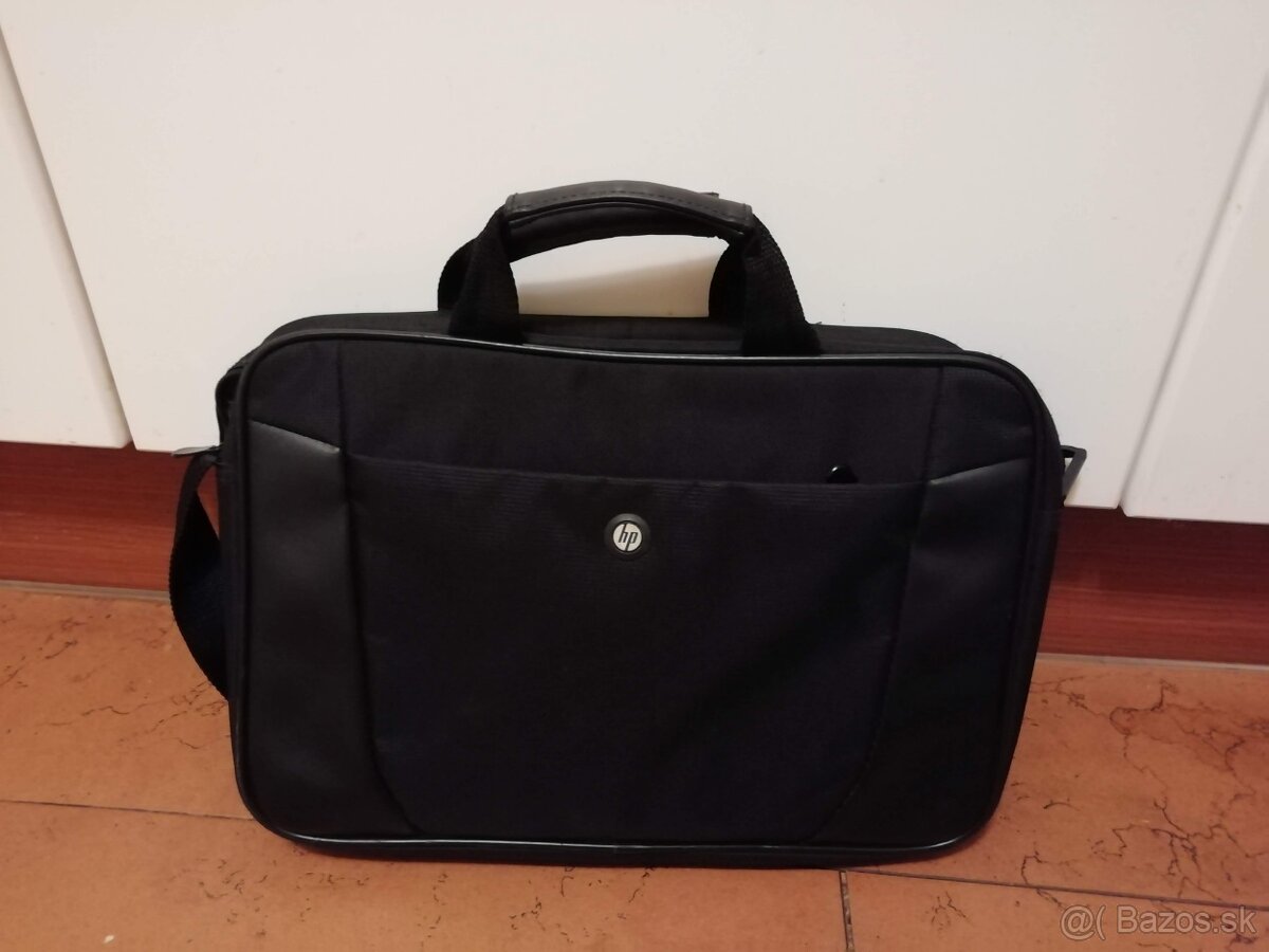 taška na notebook