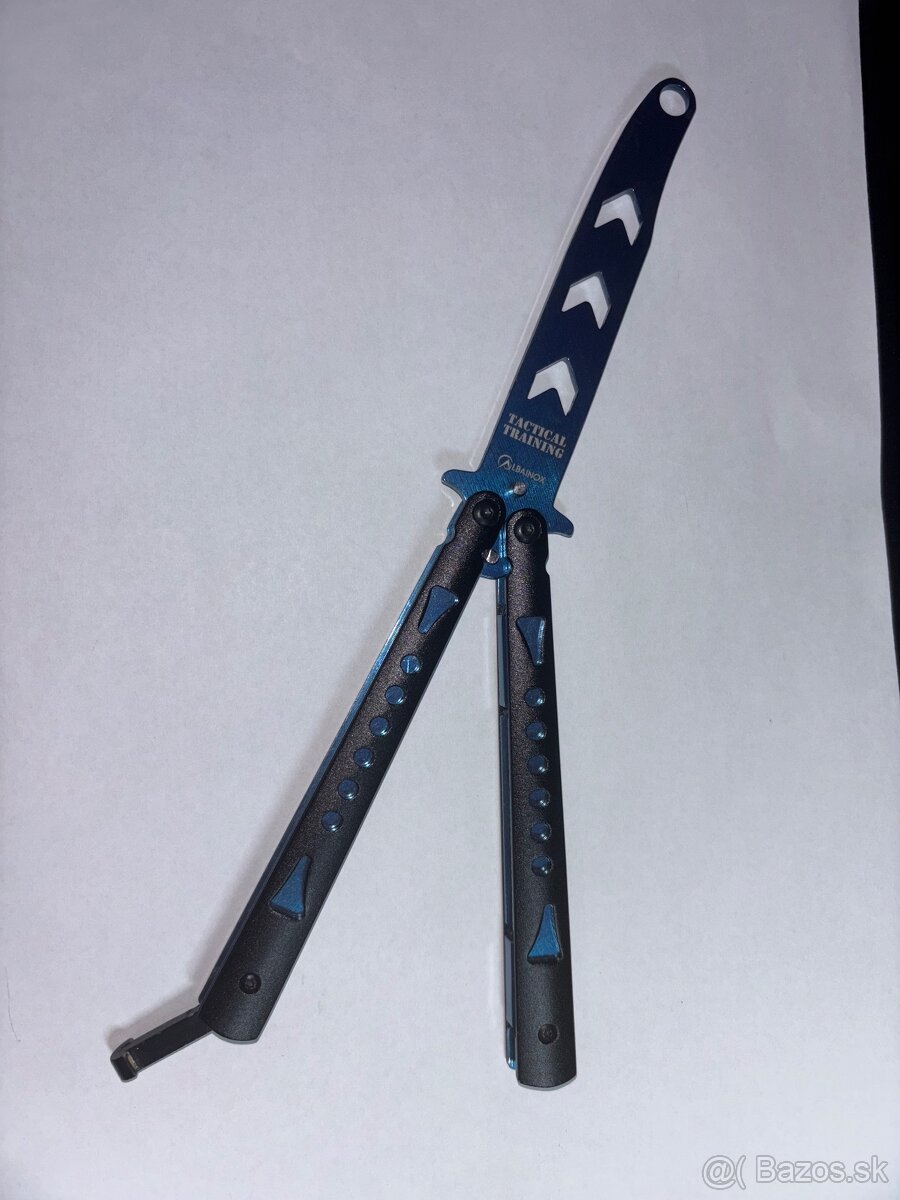 Motýlik nôž/Butterfly knife