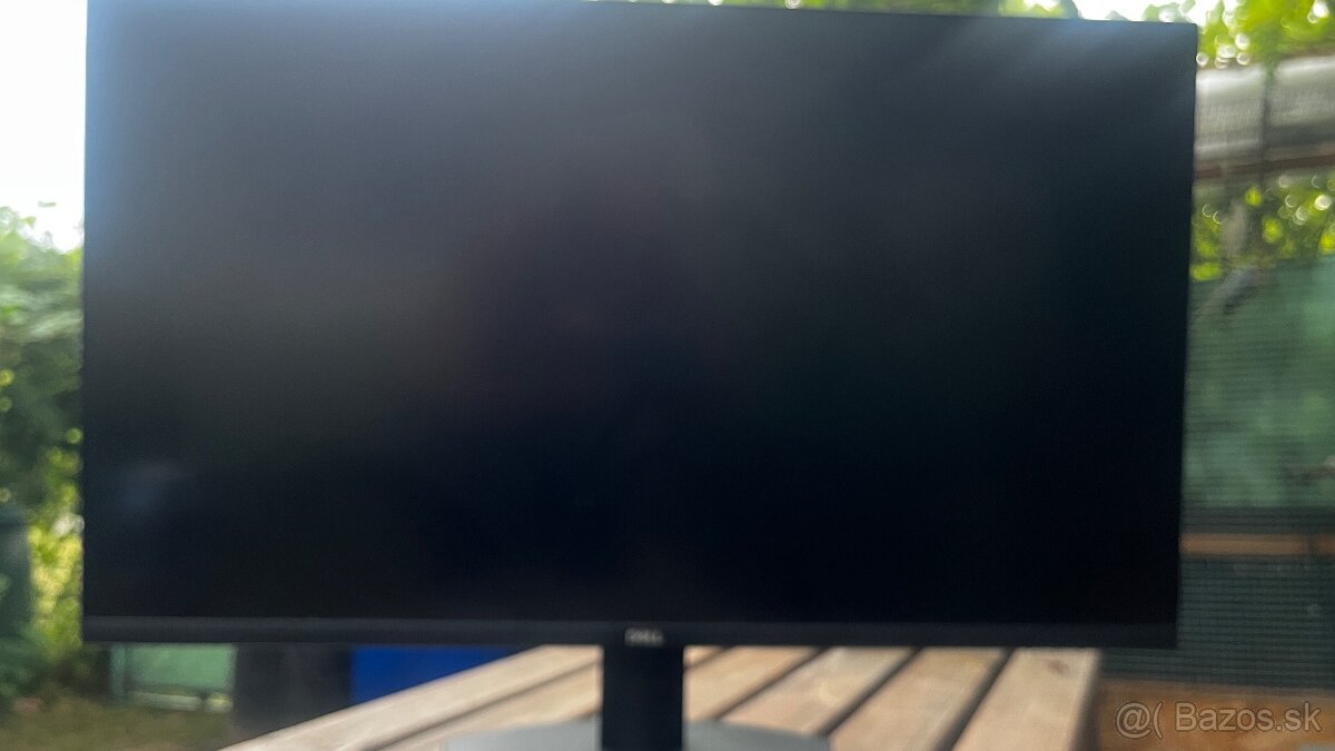 Dell monitor 4k 32 palcov