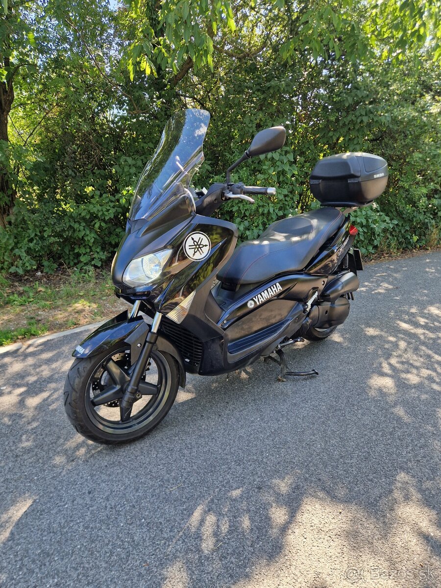 Yamaha x max 125