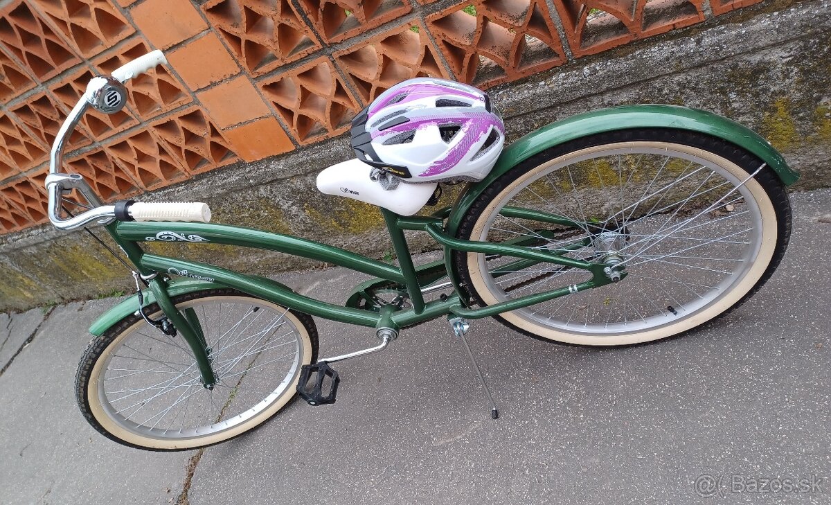 Retro dievčenský bicykel