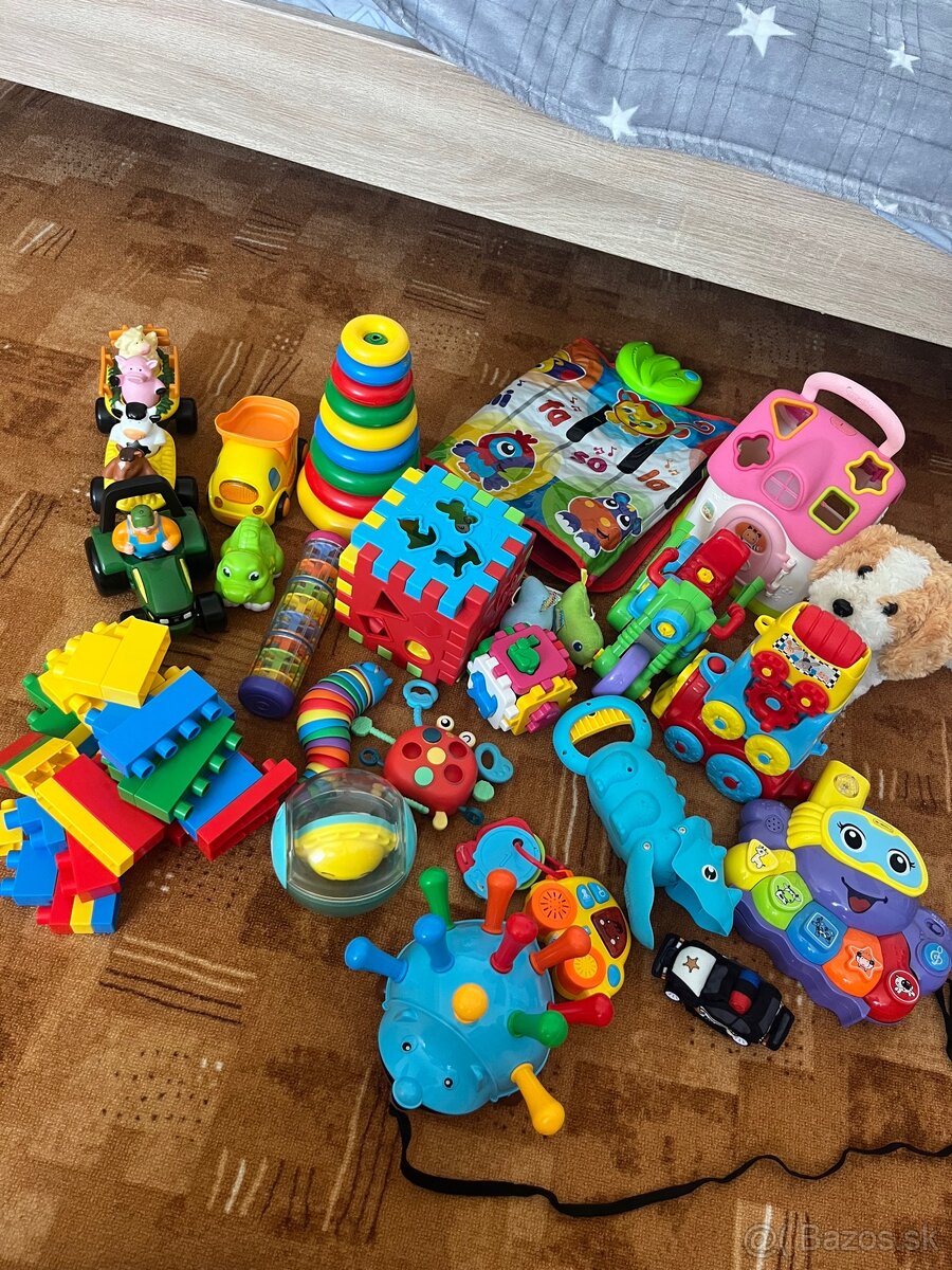 Predám veľký balík hráčok pre najmenší
