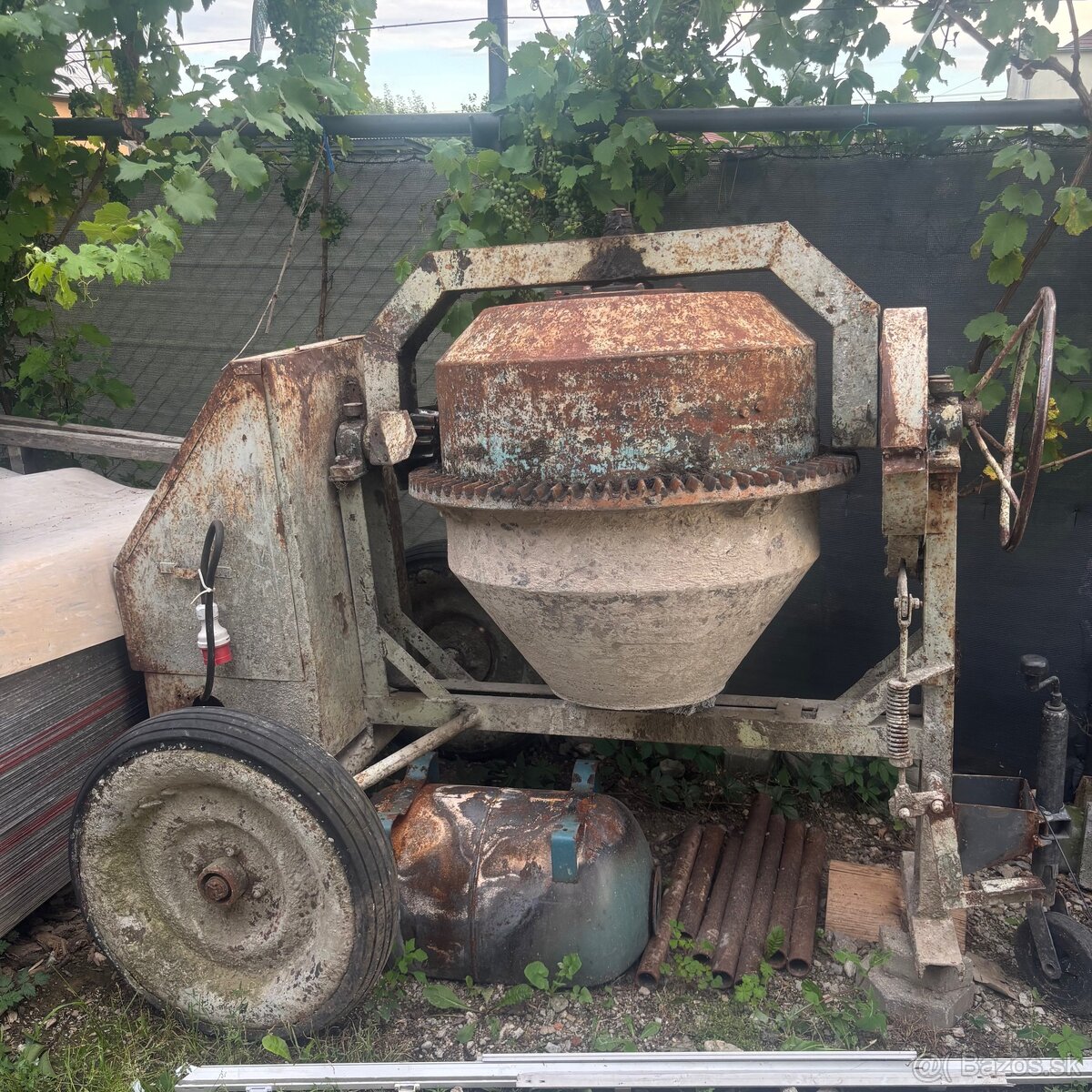 Robustná miešačka – veľký bubon, 400 V, top stav