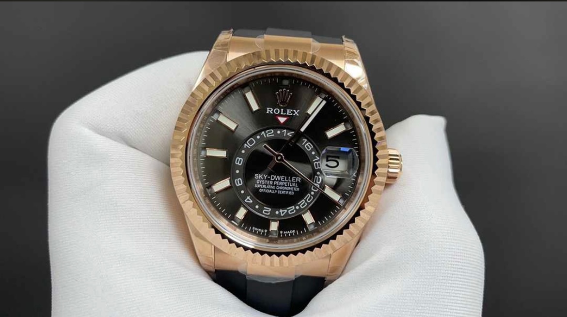 Rolex SkyDweller Rose Gold Oyster Flex