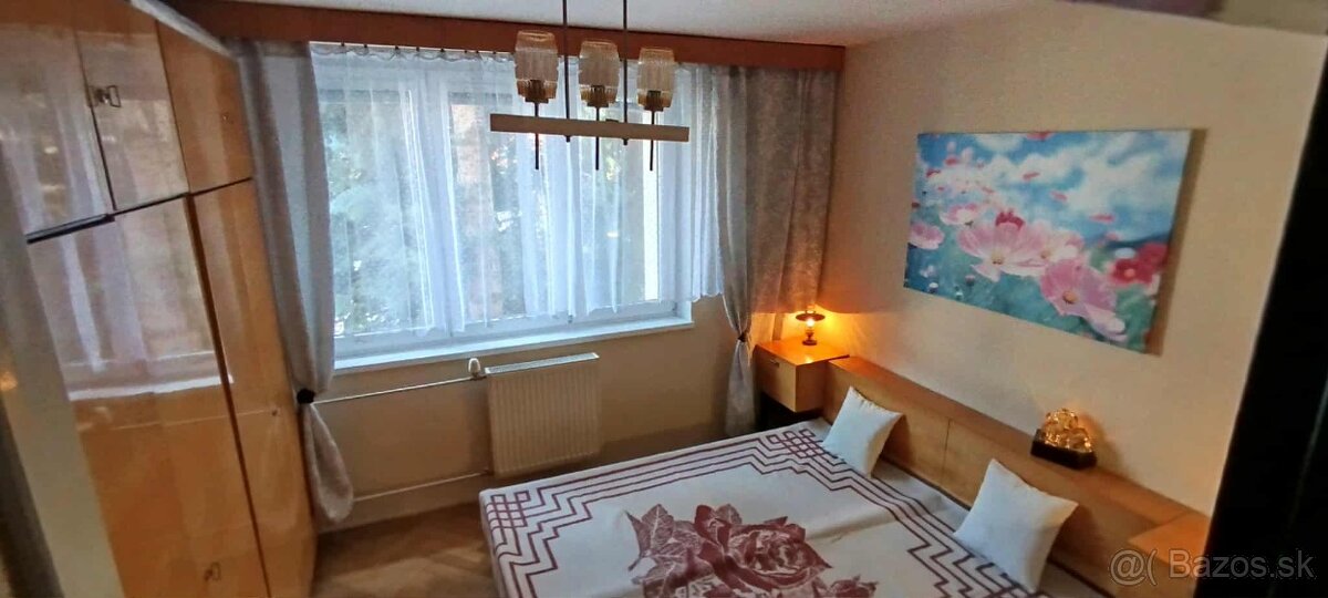 3i zariadený byt pre ženy