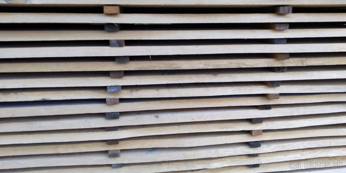 Jaseňové stolárske dosky suché.