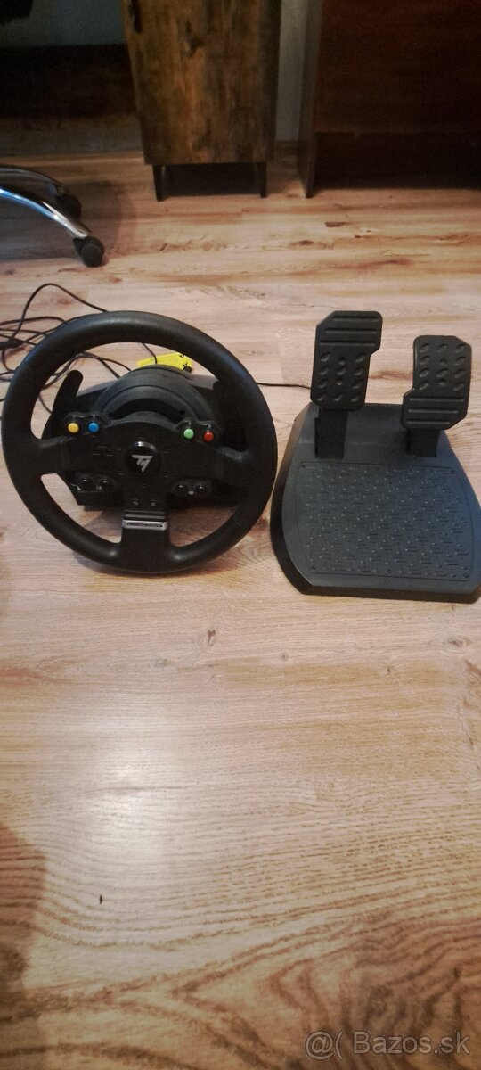 Thrustmaster TMX pre Xbox a PC