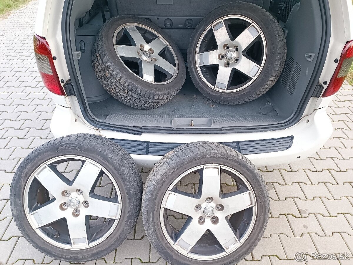Predam letnu sadu 18" na Chrysler aj pneu