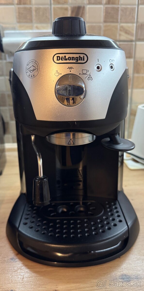 Kávovar De ´Longhi