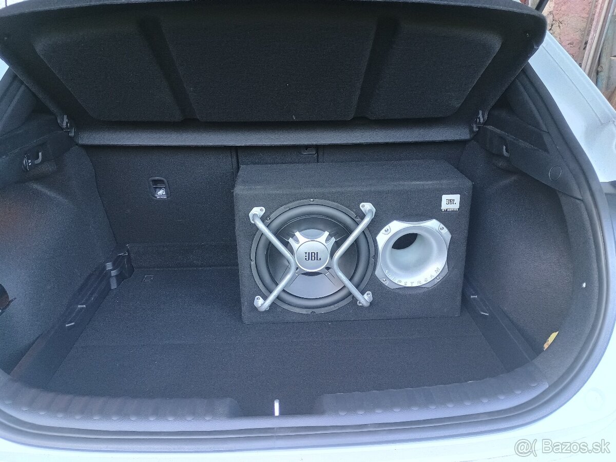Subwoofer