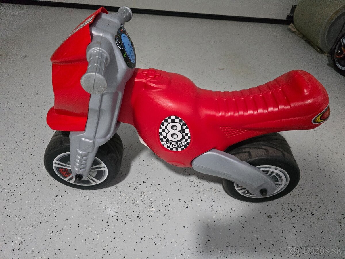 Motorka odrazadlo