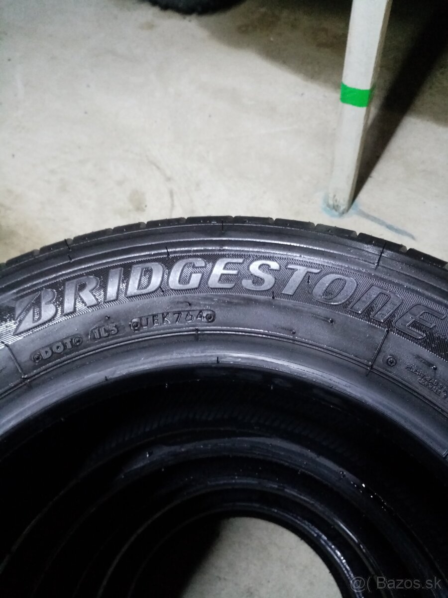 Ford transit custom 215/65 R16 C letné pneumatiky jarná akci