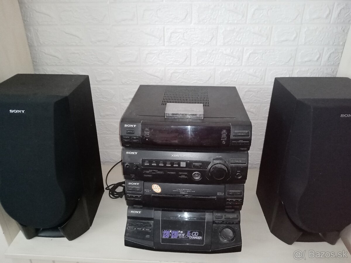 Hifiveža SONY XB5