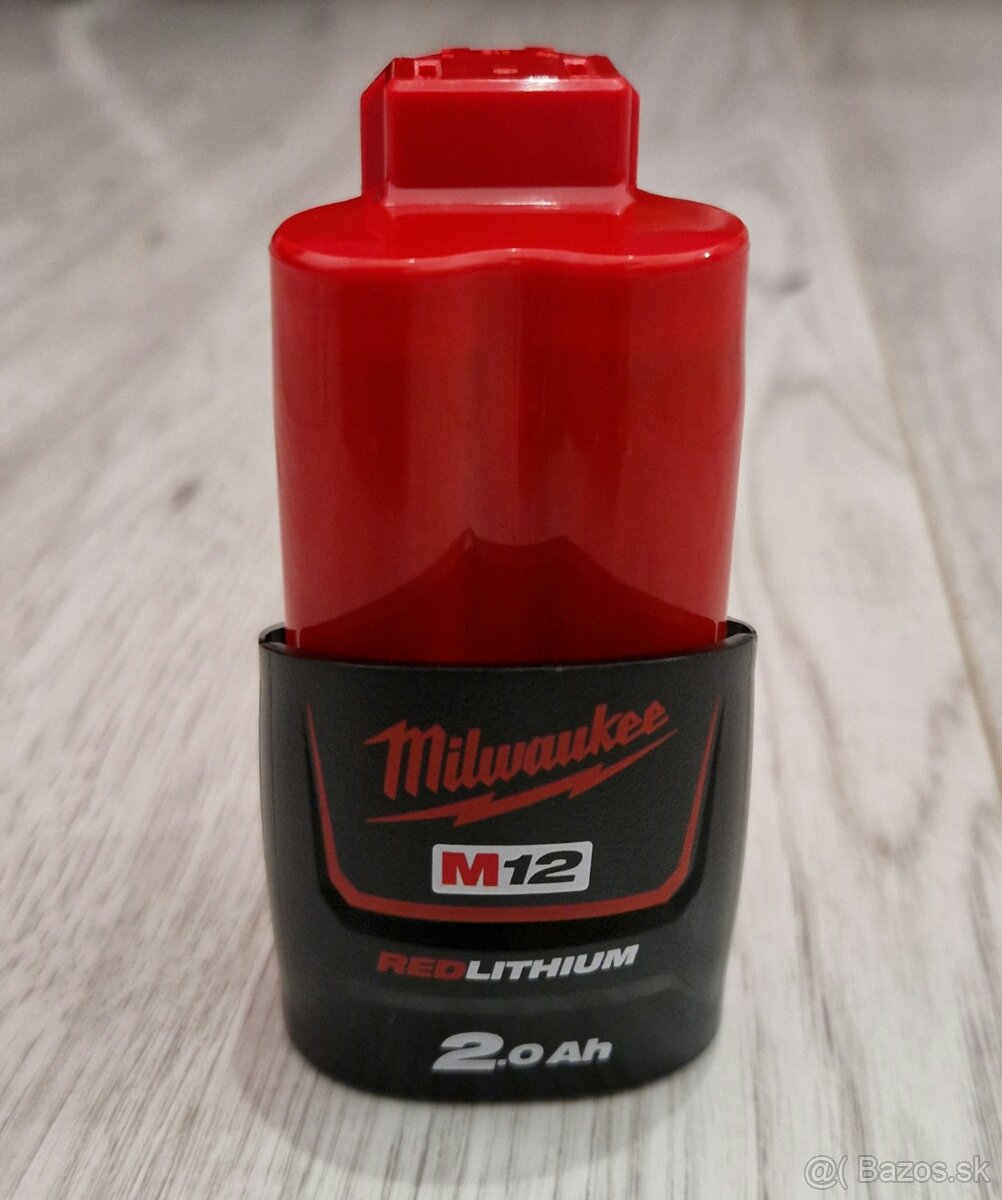 Milwaukee bateria M12 2ah + 4Ah