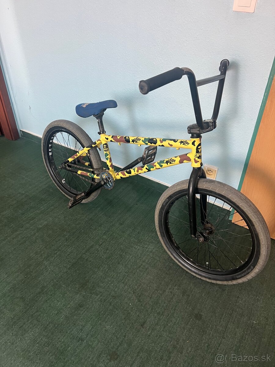 BMX BAPE