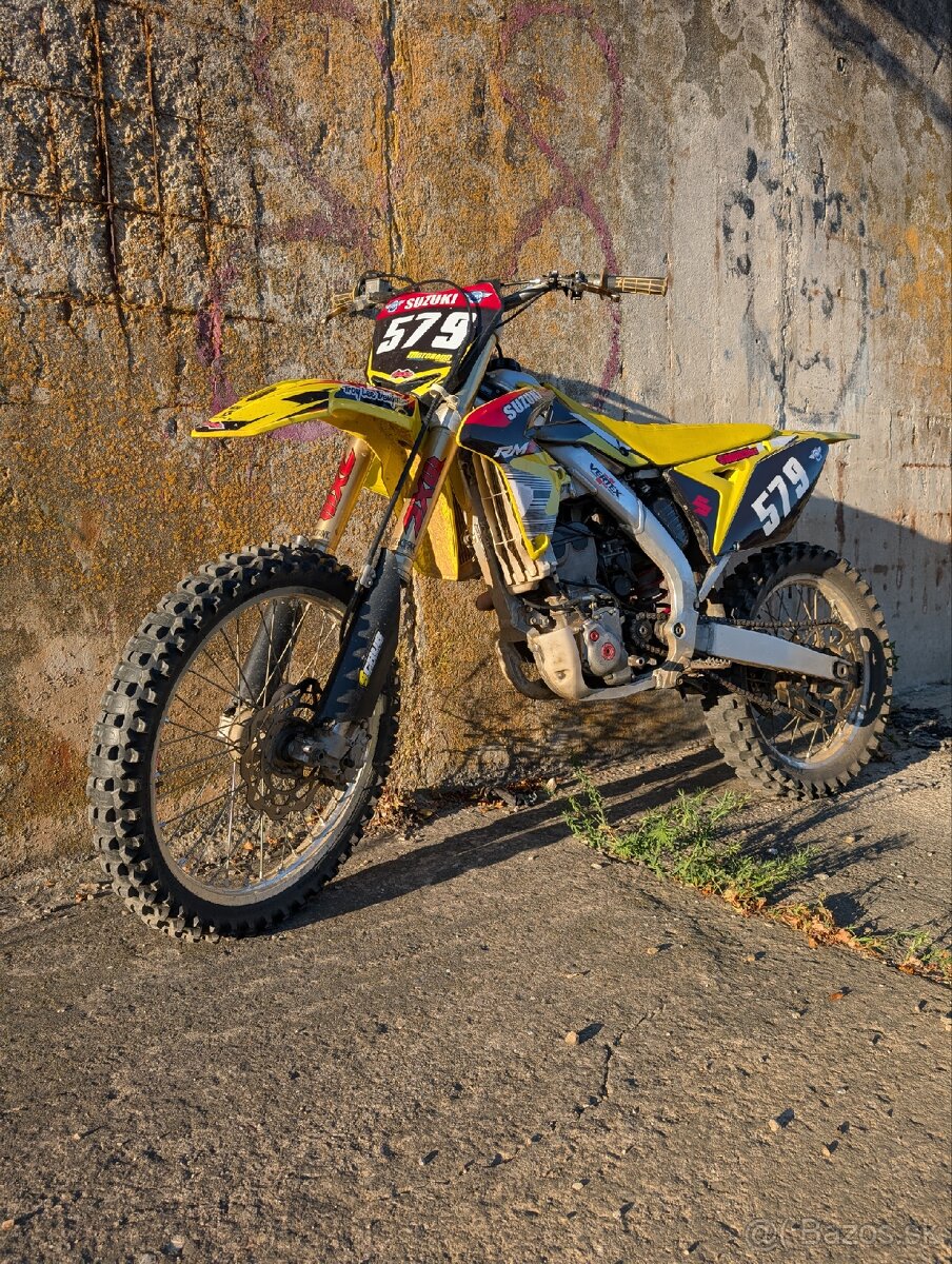 Suzuki rmz 250