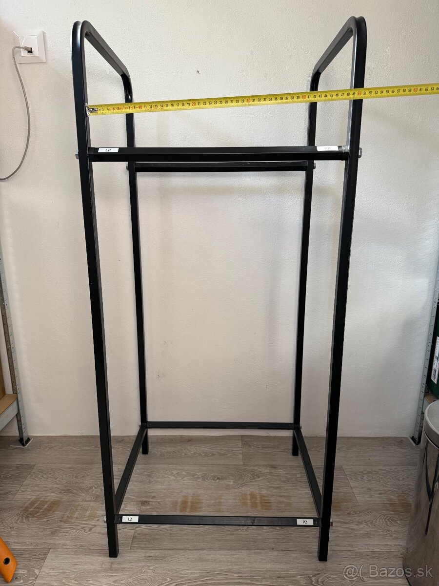 2x Stojan na kolesá / pneumatiky