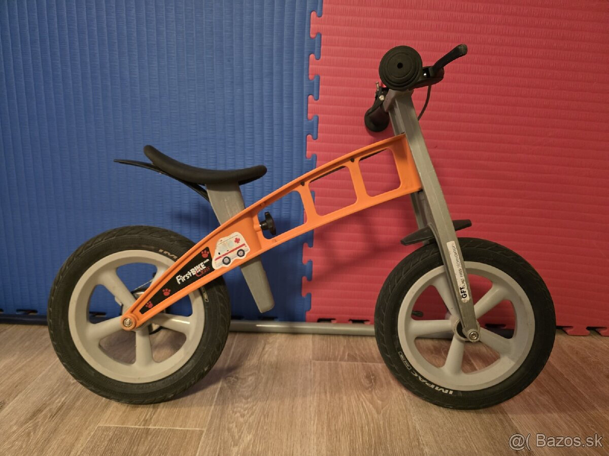 FirstBIKE odrážadlo
