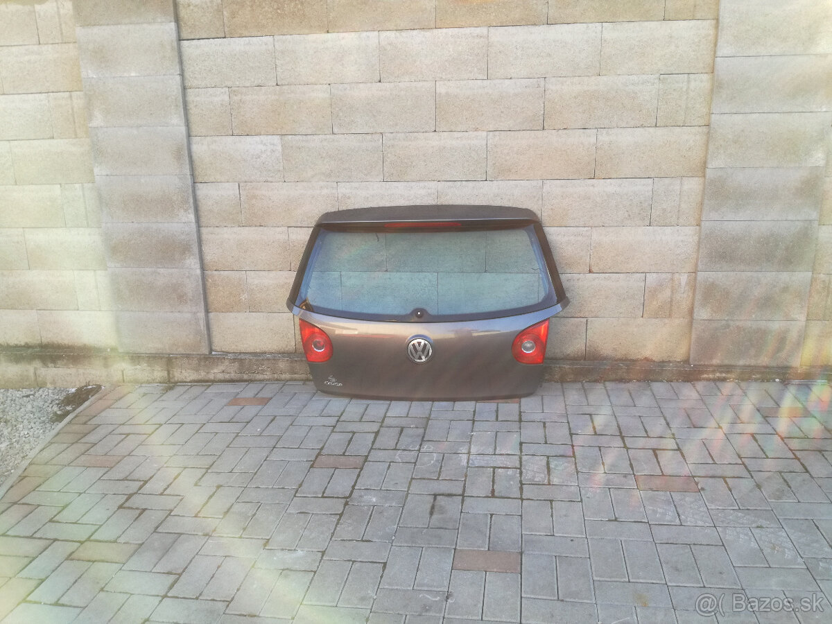 predam 5dvere na volkswagen golf