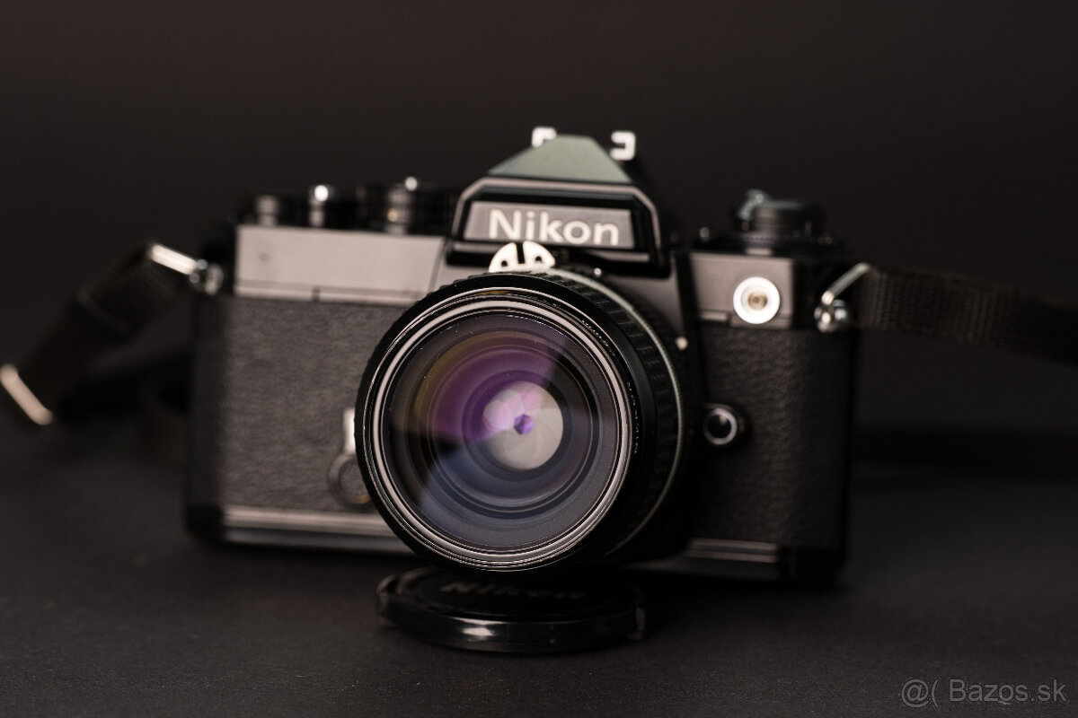 Nikon FE. Nikkor 1:2/35mm