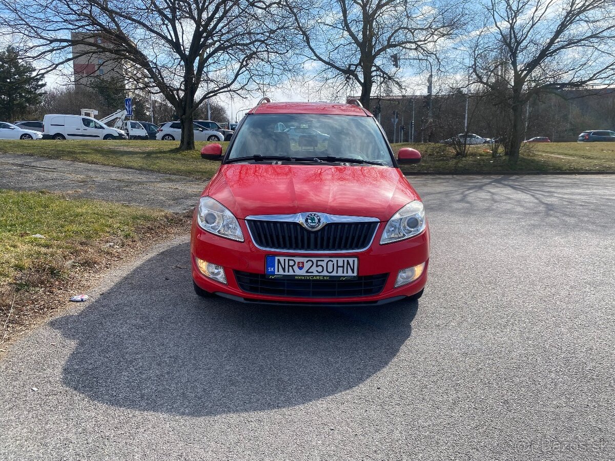 Predam Škoda Roomster 1,6 tdi