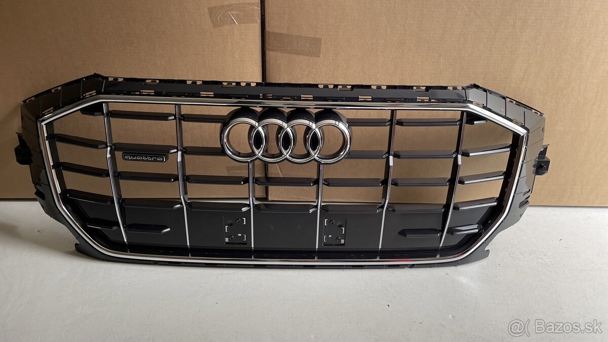 MASKA AUDI Q8 4M8853651