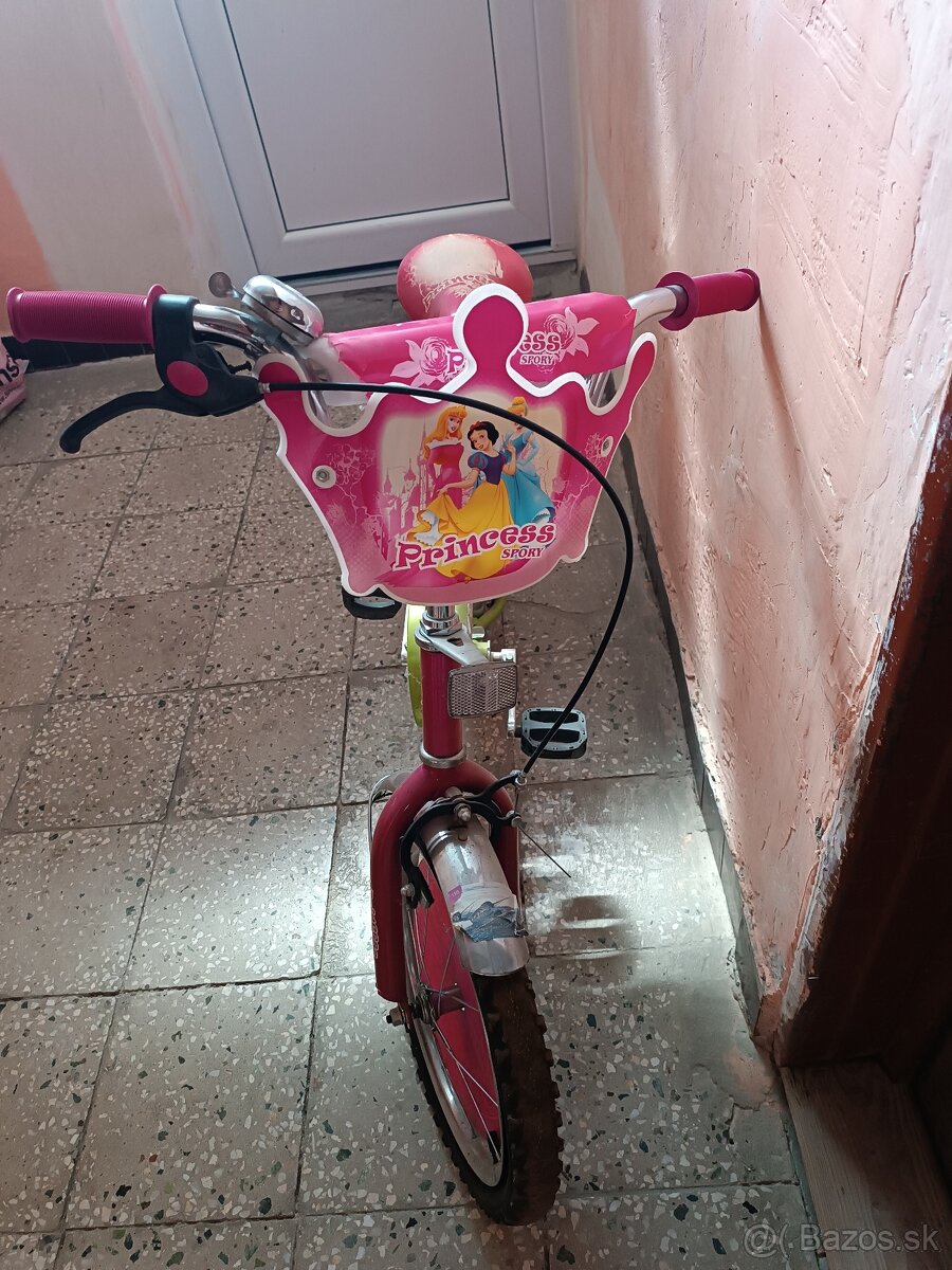 Dievčenský bicykel