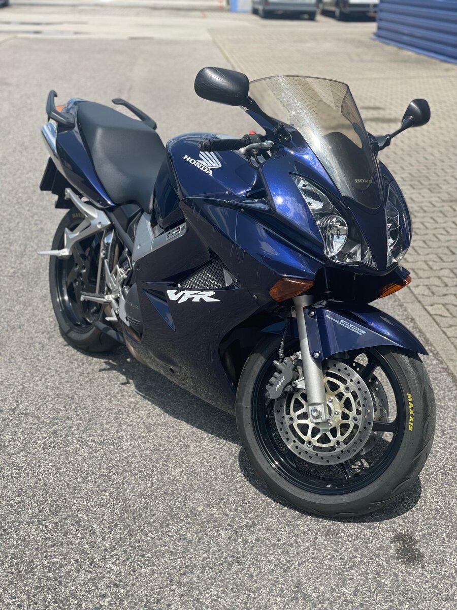 Honda VFR800