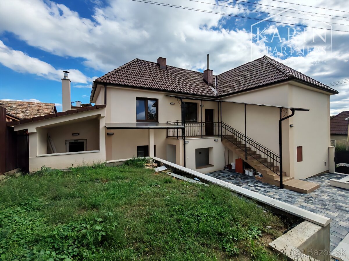 Kompletne zrekonštruovaný dvojpodlažný dom 8 km od Lučenca