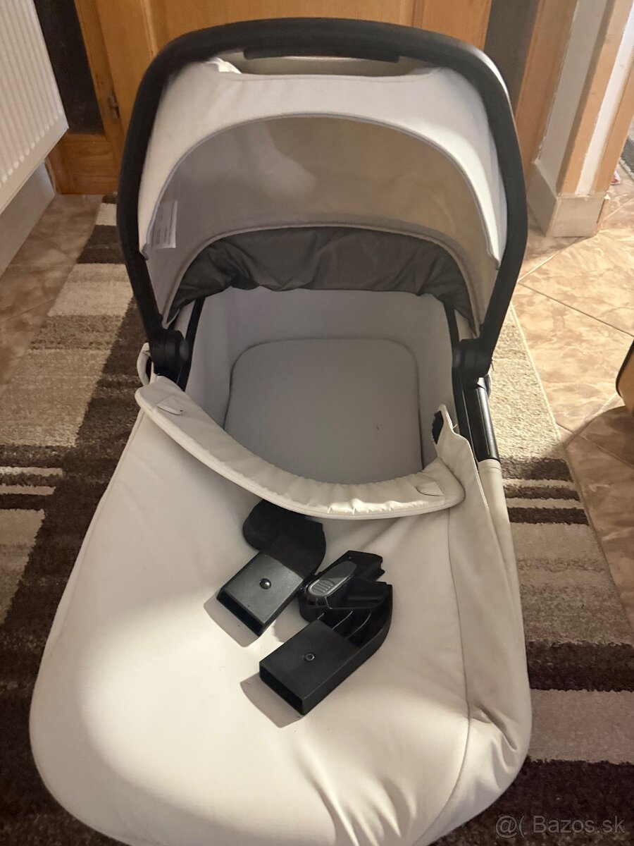 Predám vaničku  Thule Urban Glide 3