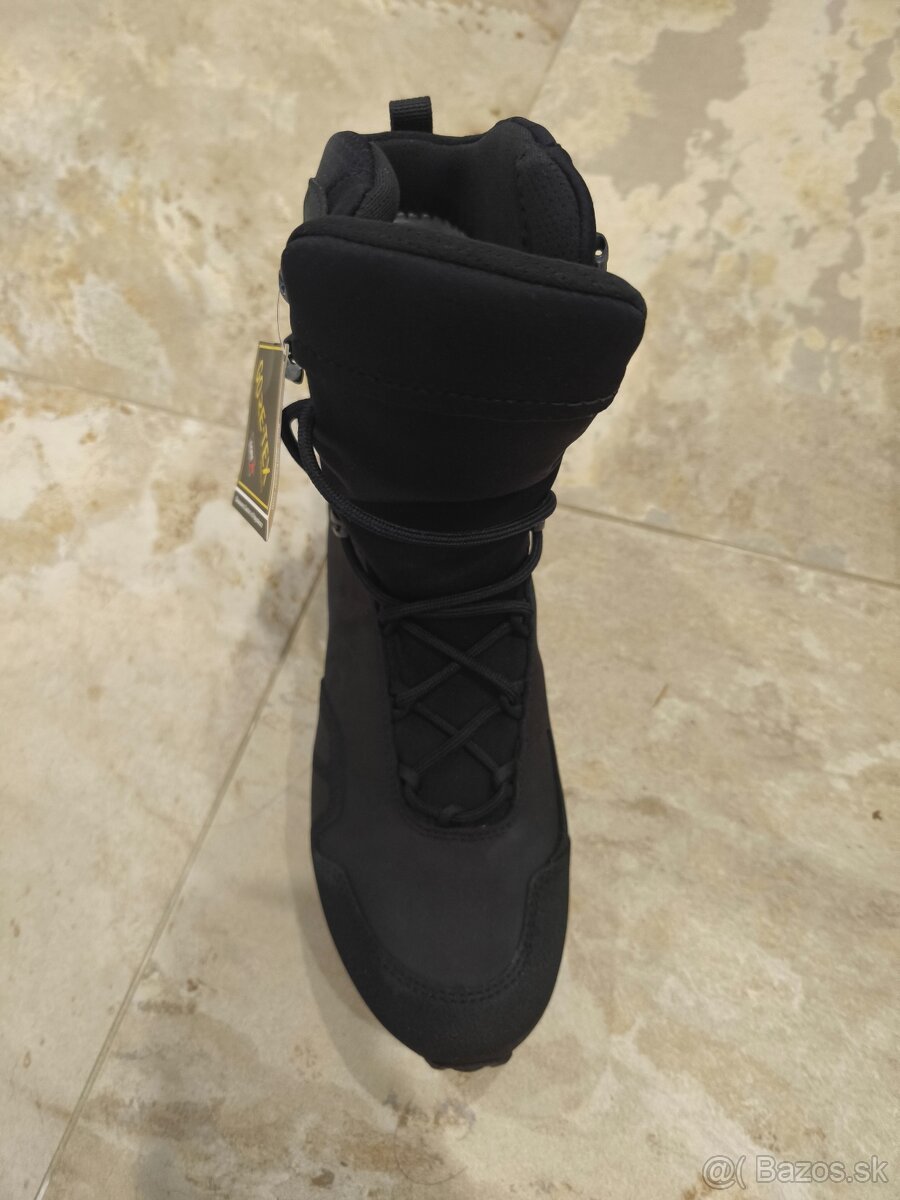 Predám kanady Goretex 44 (29,5)