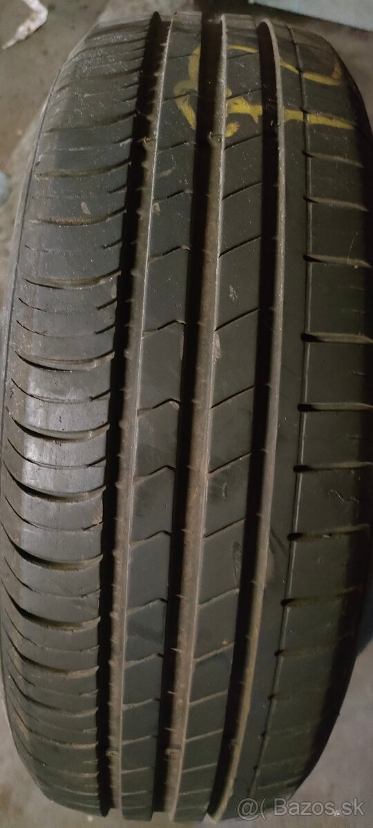185/65 R15 88T