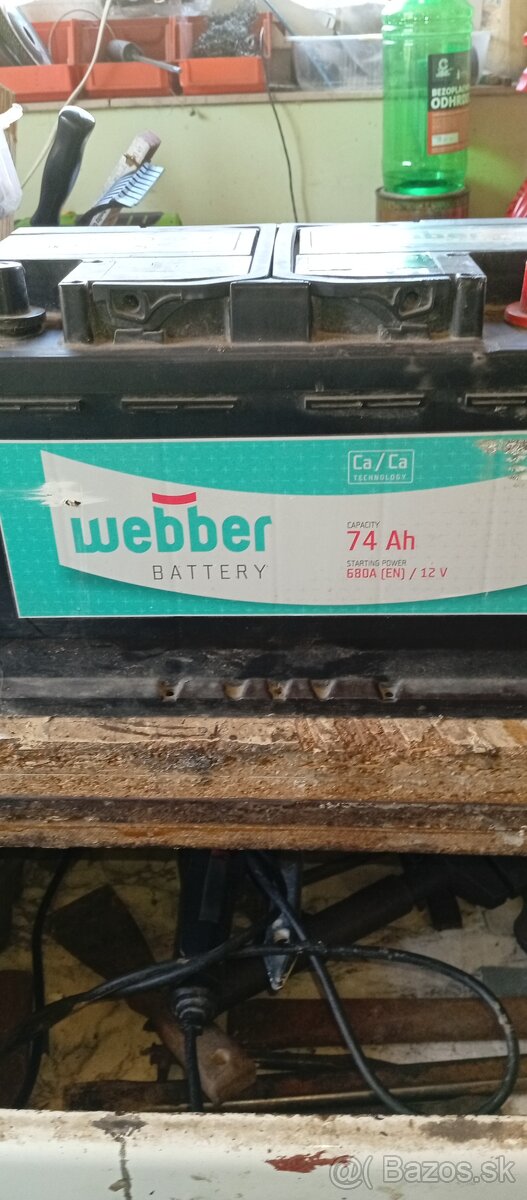 Predám 2 ks Autobatérie.