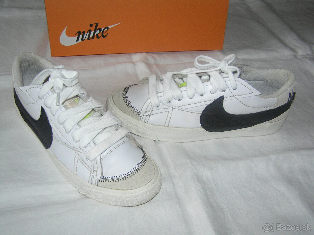 Pekné tenisky Nike Blazer Low 77 Jumbo