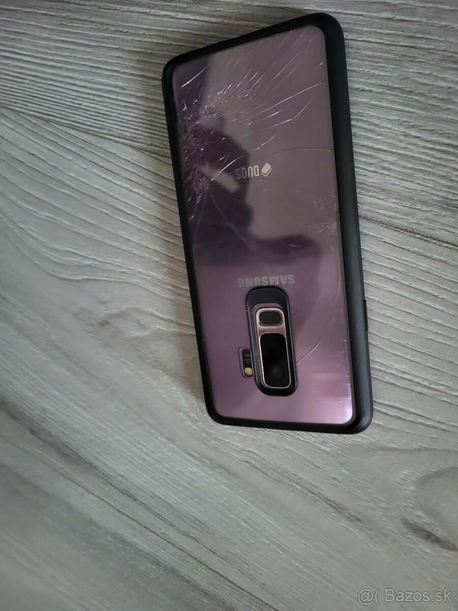 Predám samsung s 9+