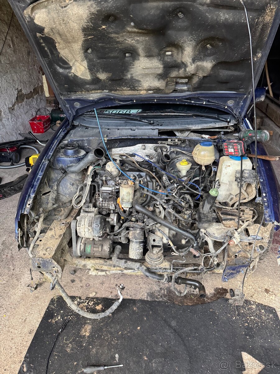Rozpredám 1.9tdi 81kw AFN