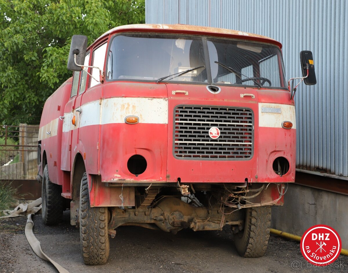 Hasičská ŠKODA 706 RTHP 4x4