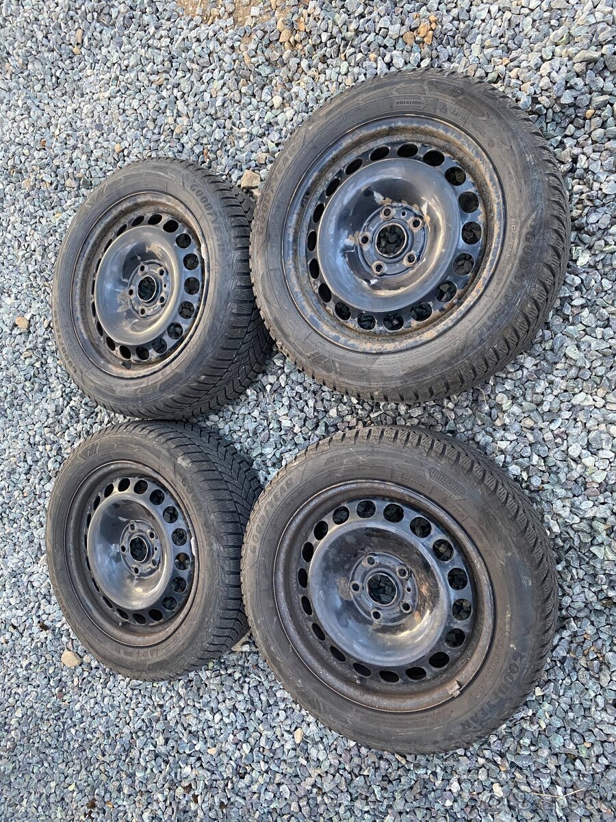 Zimné kolesá + pneumatik Goodyear Ultra Grip Performance R16