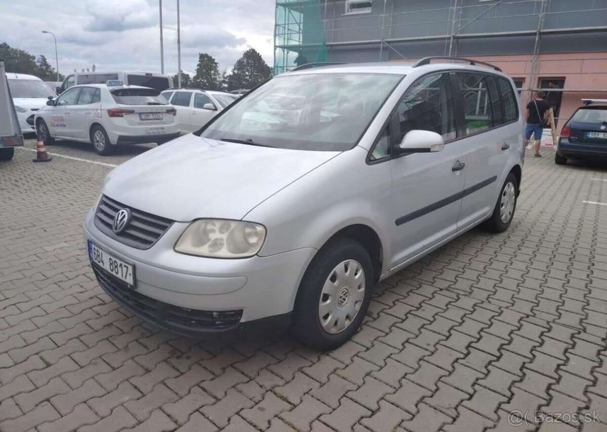 Volkswagen Touran 1.6i 75KW,COMFORT,CZ,Tempomat benzín
