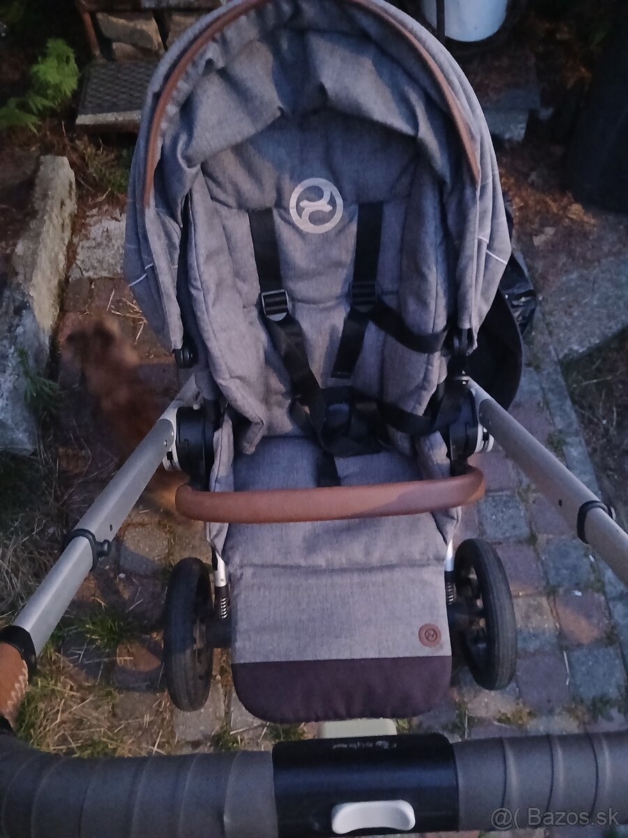 Cybex balios s lux
