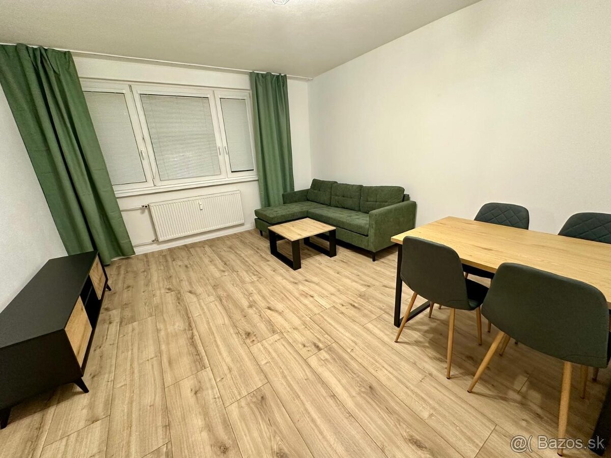 Prenájom krásny, 3 izb. byt ,ul. Dunajská , Nitra, balkón,